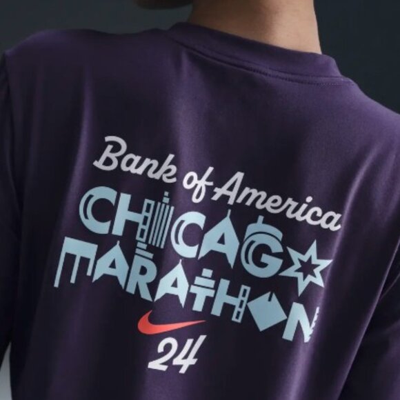 NWT Nike Women’s Dri-fit Crew Neck Running Top 2024 Chicago Marathon - Picture 1 of 5